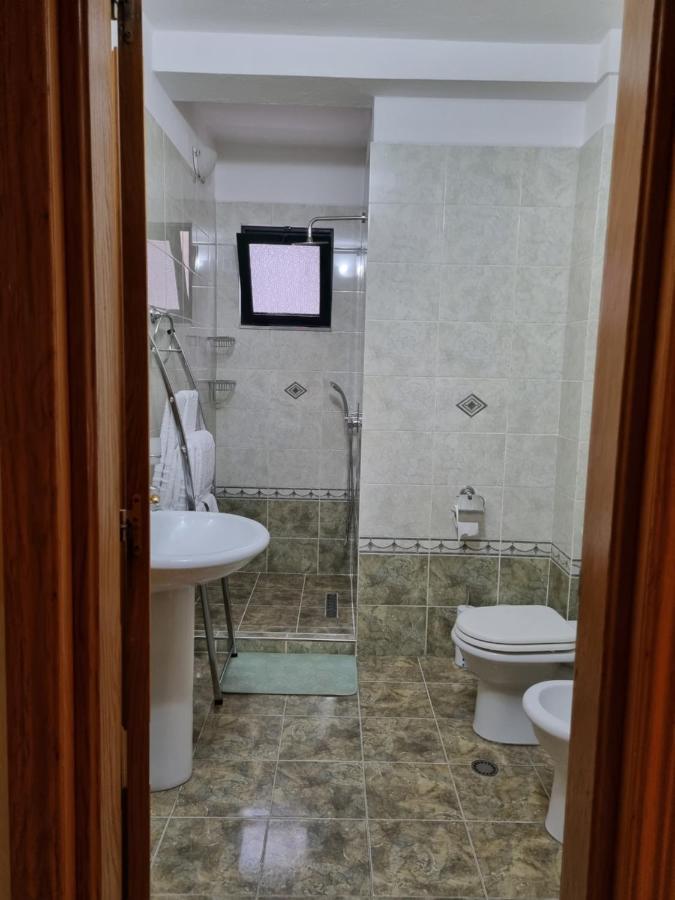 Ciak Apartment Tirana Bagian luar foto